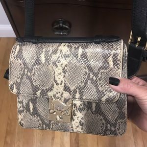 Vince Camuto bag